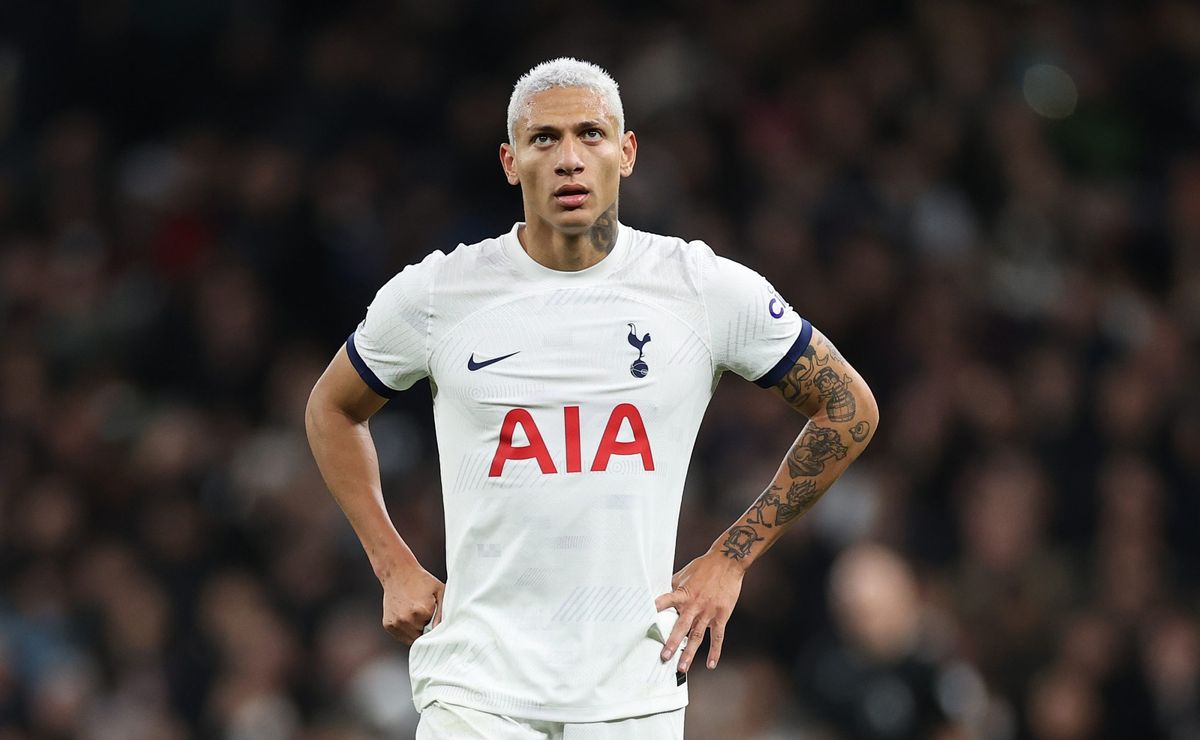 interesse do flamengo, richarlison toma decisão e decide continuar no tottenham em 2025