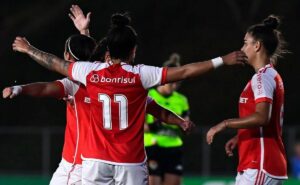 internacional vence bragantino e dispara na liderança do grupo e da copinha feminina 2024￼￼￼￼￼￼￼