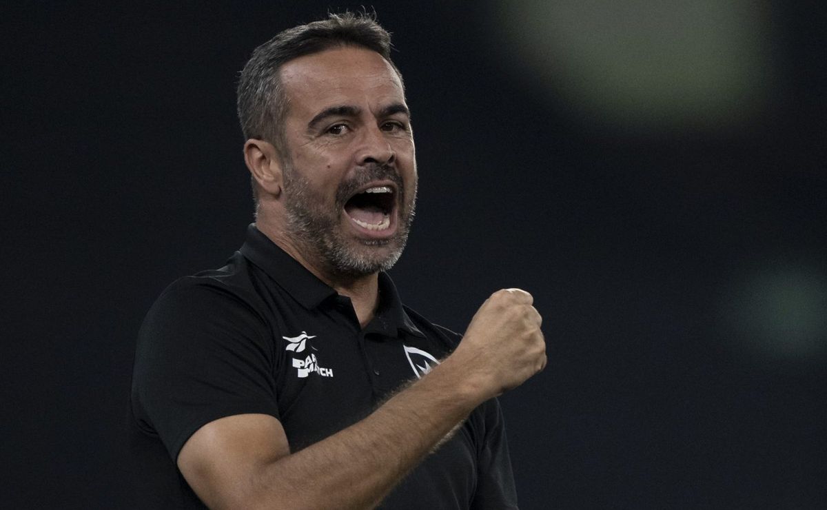 artur jorge desconversa sobre renovação com o botafogo em 2025: "vamos tentar digerir isso tudo"