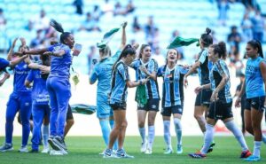 grêmio confirma venda de lorena para os estados unidos e abala torcida tricolor: "fará muita falta"