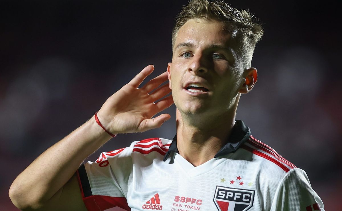 santos abre conversas com são paulo e negocia contratação do meia galoppo por empréstimo