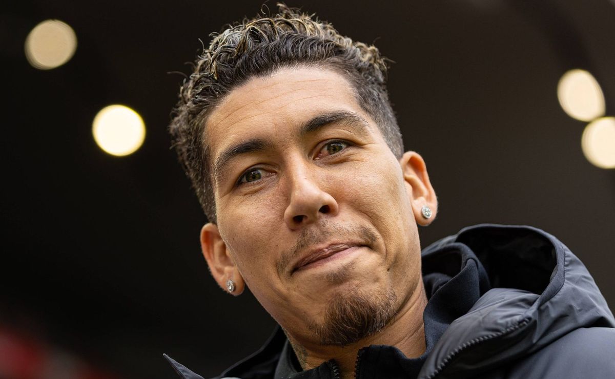 roberto firmino deseja jogar no corinthians e contratação midiática só vai acontecer em 2 cenários