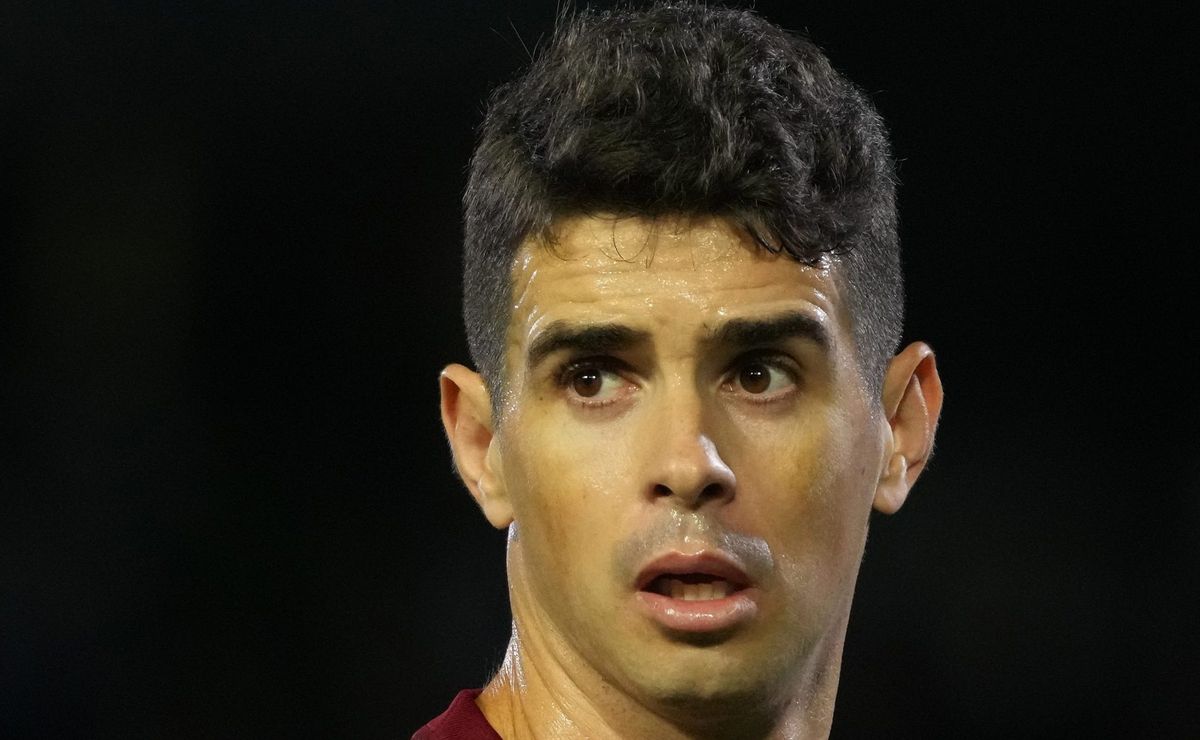 oscar decide em que time vai jogar no brasil e flamengo não é o escolhido