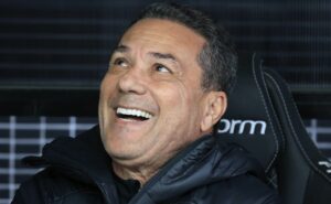 vanderlei luxemburgo revela motivo de não ter fechado com santos: "ia trazer um peso grande"