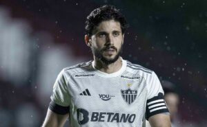 igor rabello chegando como 1ª contratação feita pelo grêmio em 2025 é descartado por alberto guerra