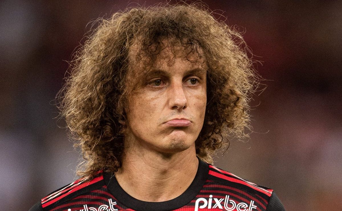 contratação de david luiz ao vasco divide opiniões entre a torcida