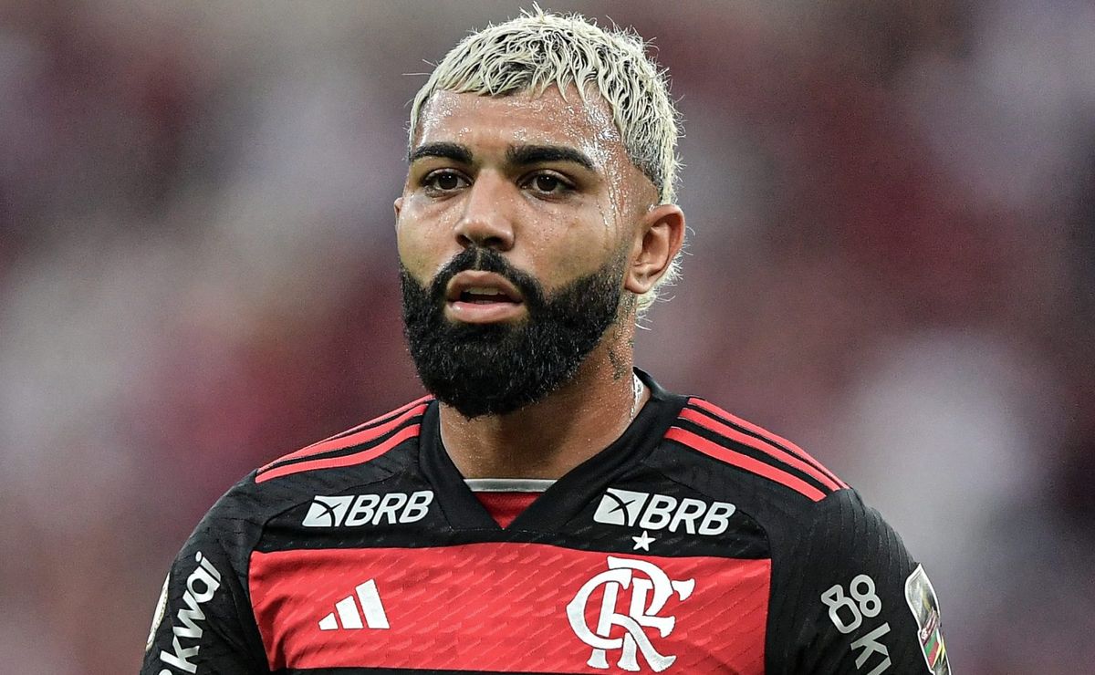 gabigol é ovacionado pela nação em chegada ao maracanã para despedida pelo flamengo