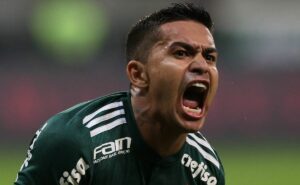 cruzeiro anuncia retorno do atacante dudu: novo reforço para 2025