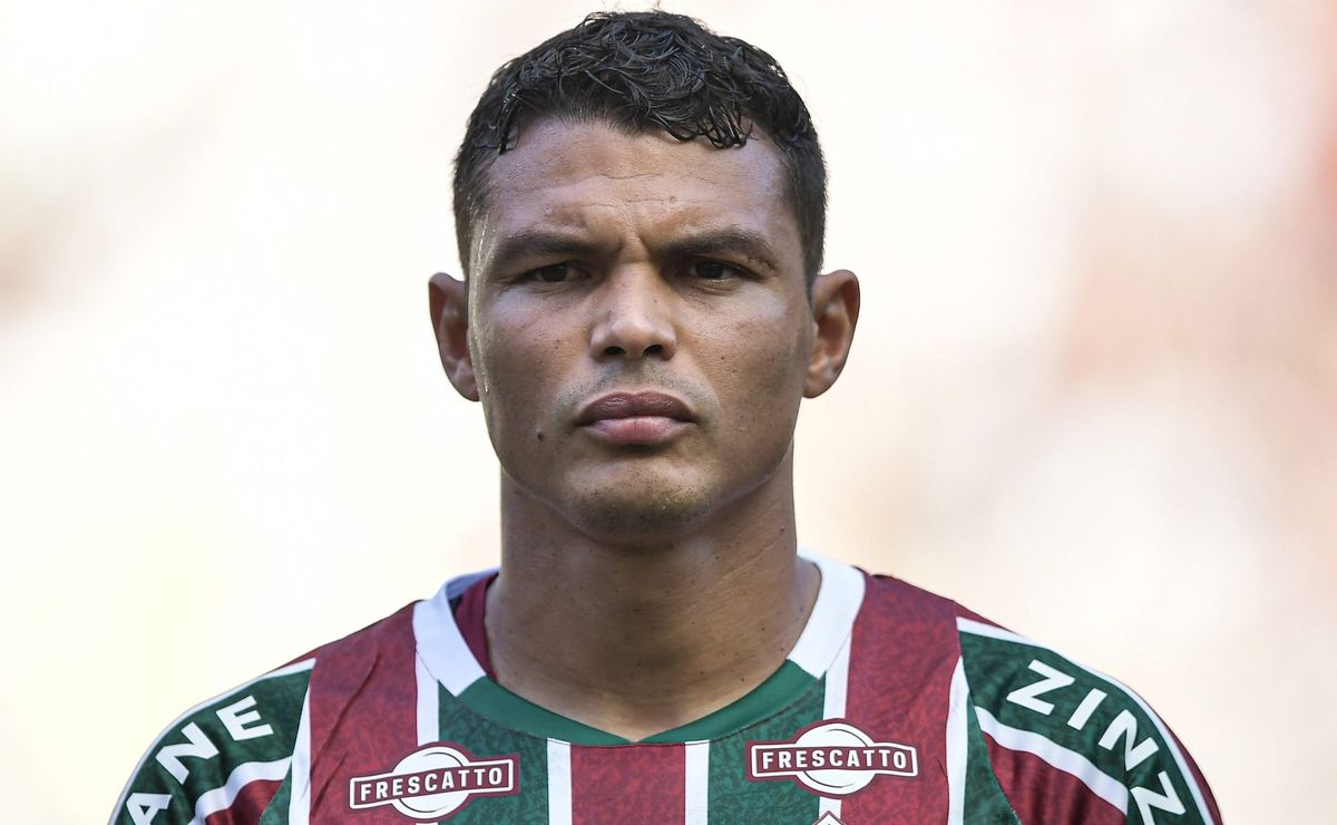 thiago silva bate o martelo sobre seu futuro com fluminense na série b: "se cair, eu..."