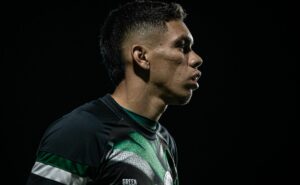 paulo baya se despede do goiás e fica muito perto de assinar com o fluminense para 2025