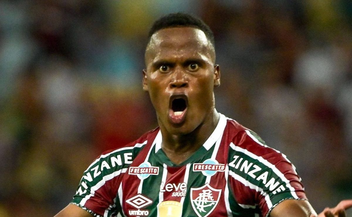 fluminense tem venda de arias ao galatasaray travada e acordo com palmeiras pode ser alternativa