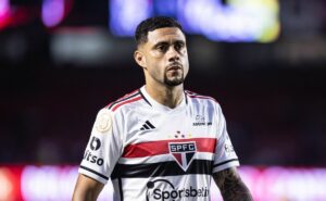 wellington rato, do são paulo, confirma que não está negociando com o vitória