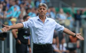 atitude de renato gaúcho irrita torcida do grêmio contra o são paulo: "não faz sentido"