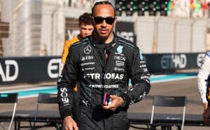hamilton celebra ida para a ferrari e promete dar tudo pela equipe: “estou animado”