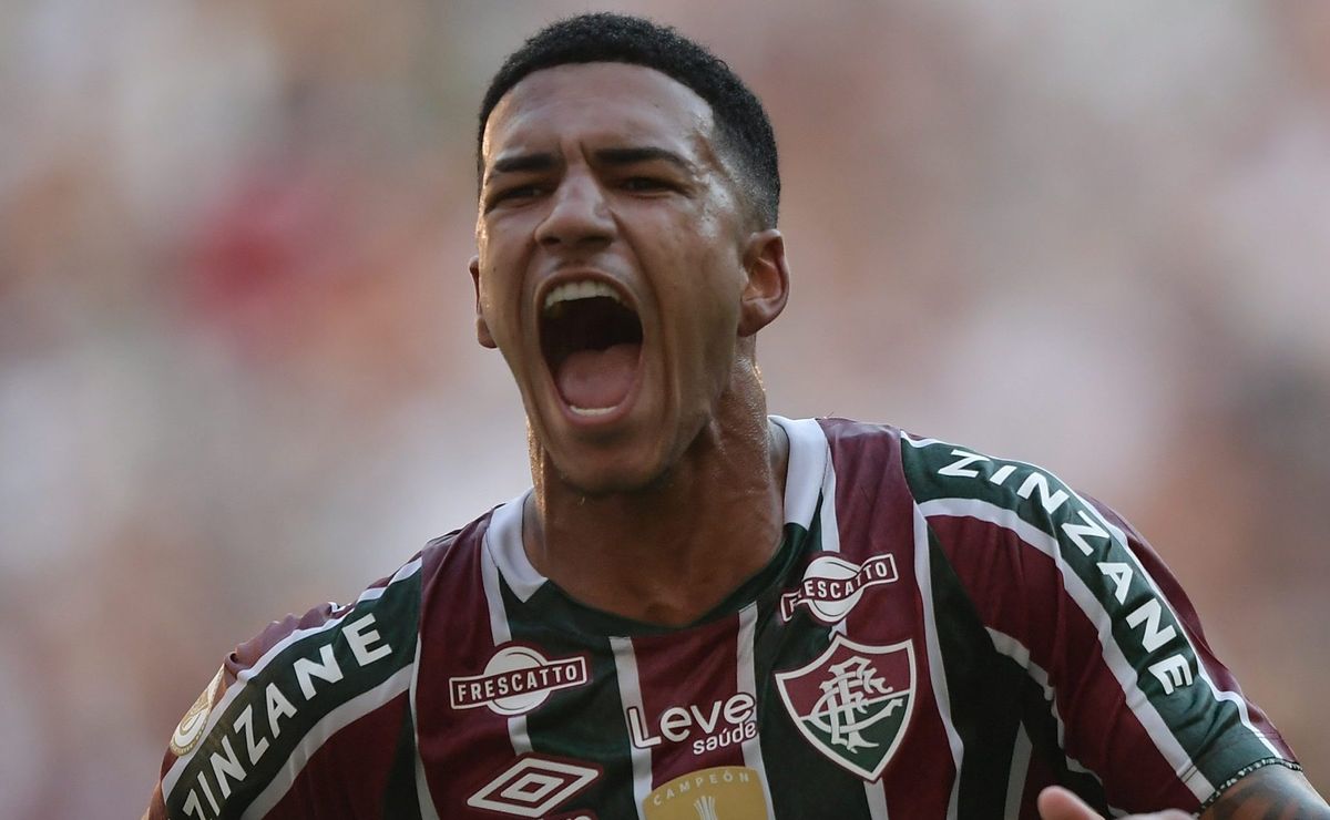 kauã elias pede para empresários buscarem novo clube e fluminense não aceita saída: "70 milhões"