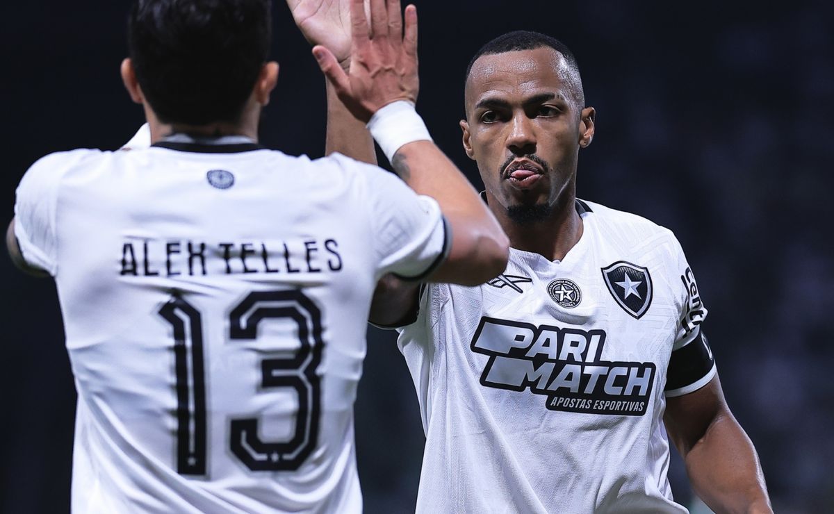 marlon freitas revela conselho e conta bastidores de título do botafogo na libertadores: "somos merecedores"