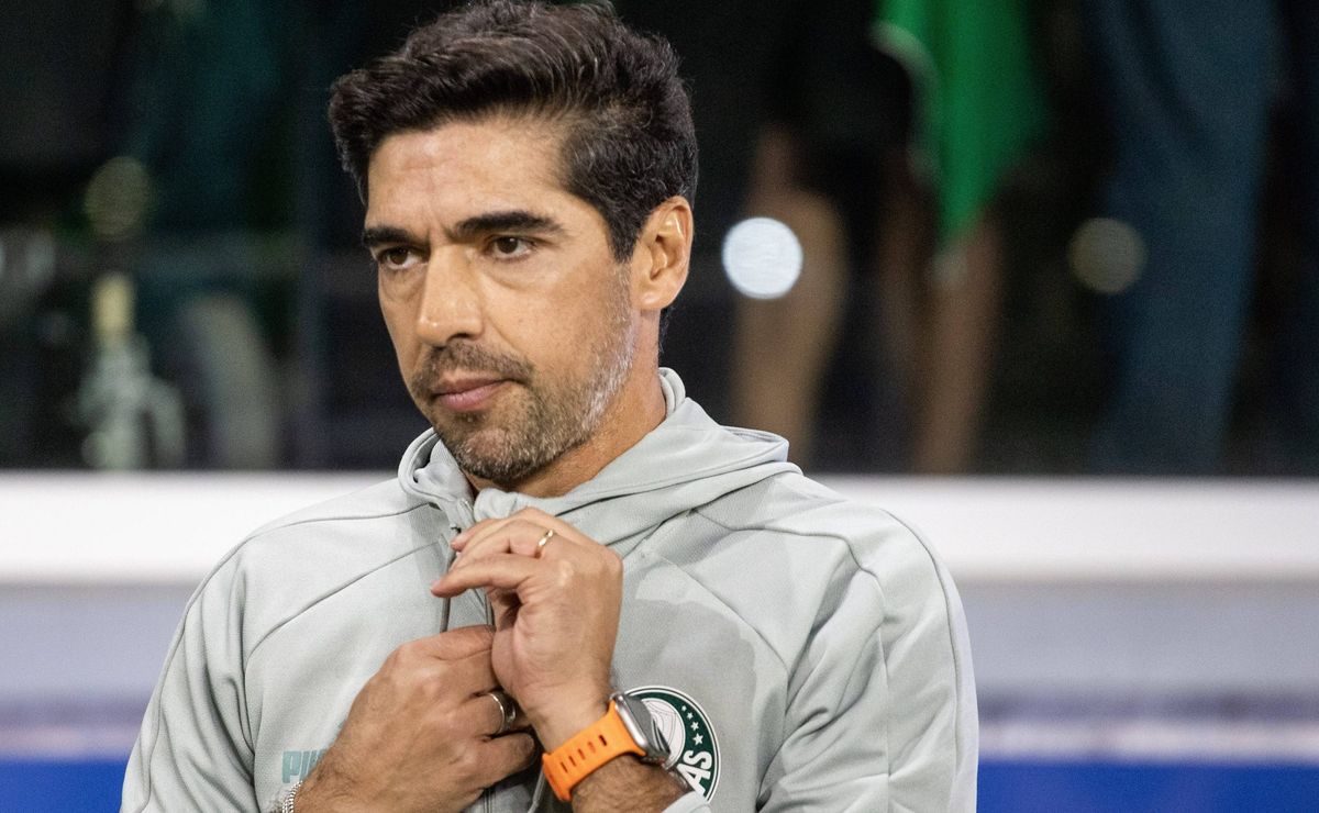 abel ferreira descarta medalhões e 'exige' ao menos 5 contratações do palmeiras para 2025