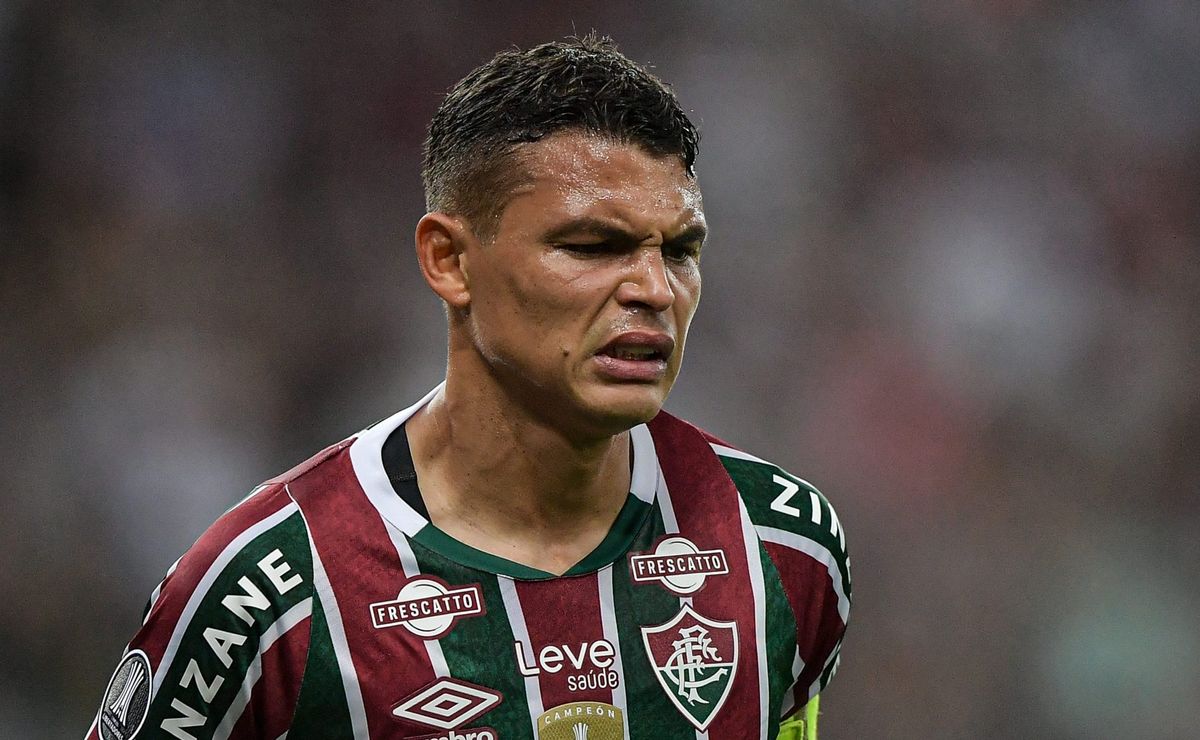 thiago silva faz discurso e choca jogadores e comissão "se você e..."