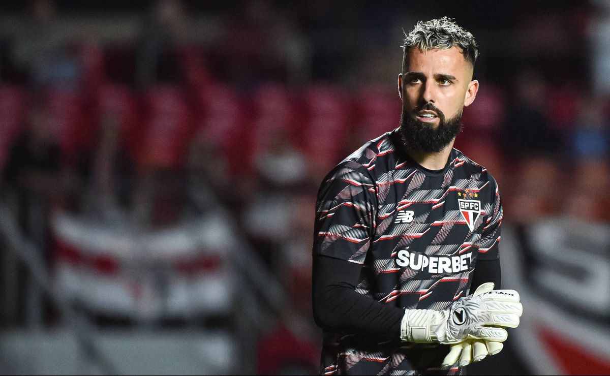 são paulo tem decisão inusitada sobre jandrei e goleiro pode estar de saída