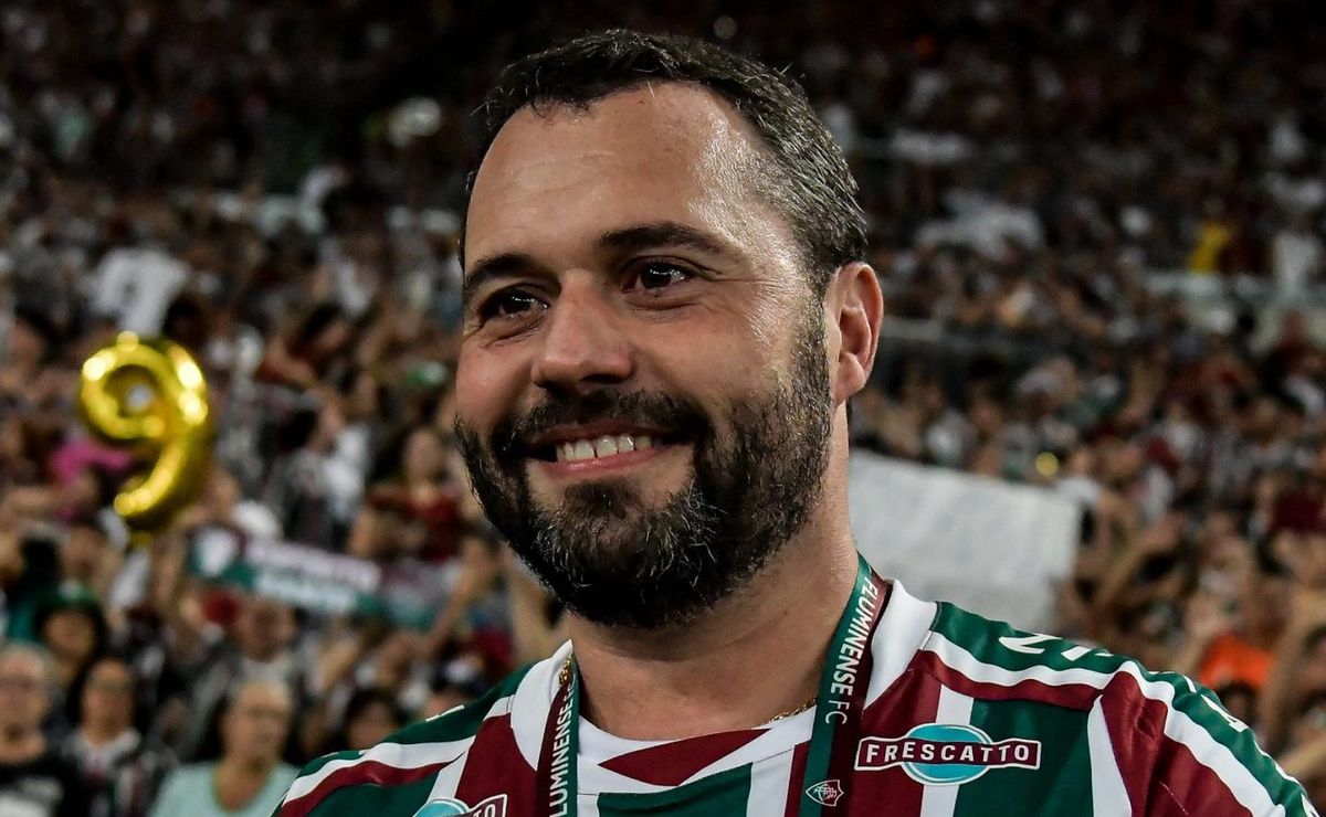 mano dá aval e mário bittencourt quer zagueiro de r$ 12 milhões como 1º reforço do fluminense e 2025