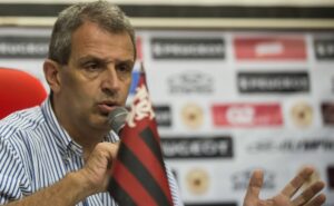 bap comanda negociação e flamengo deve anunciar volta de pentacampeão com seleção brasileira