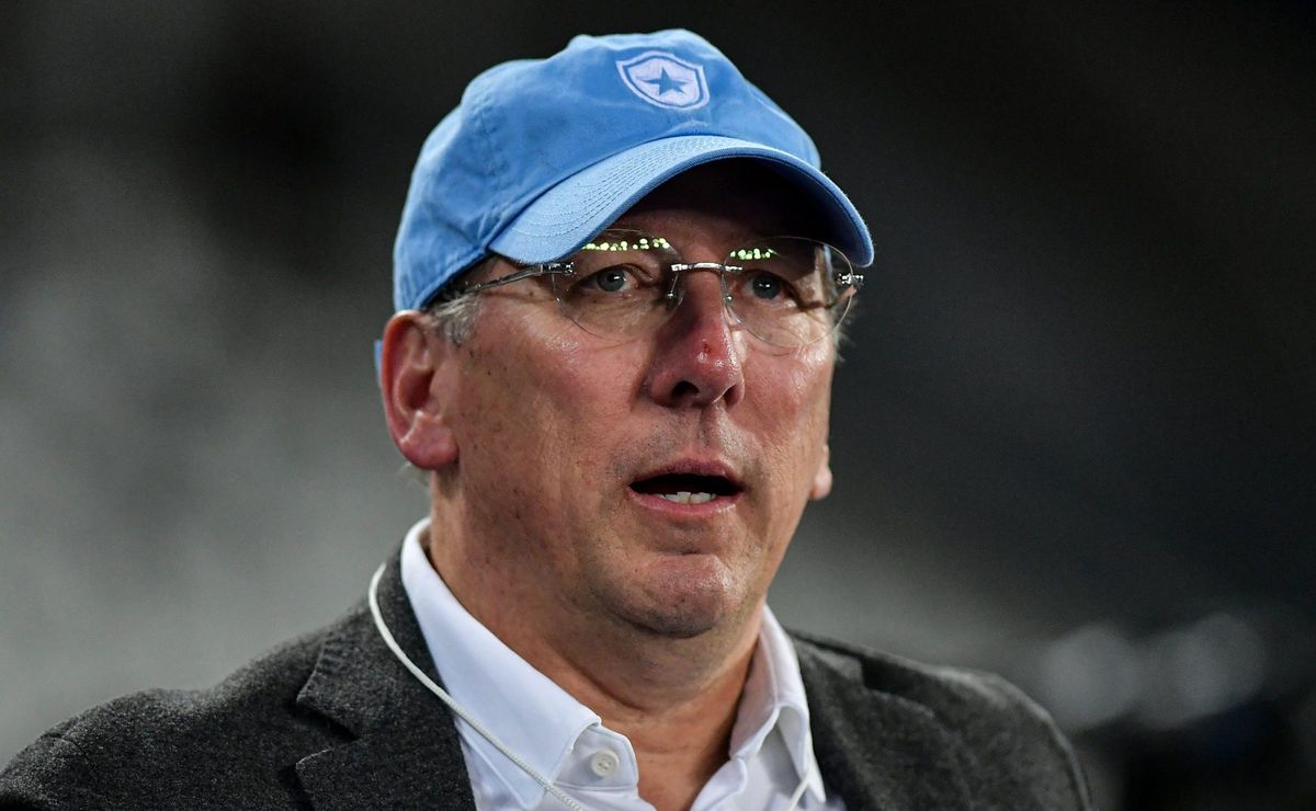 botafogo oficializa empréstimo do goleiro igo gabriel para a inter de limeira