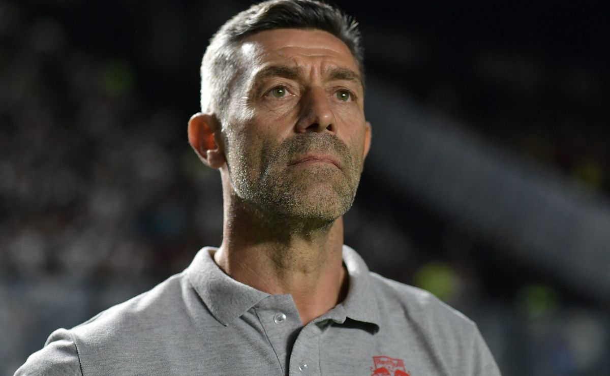 veja raio x de pedro caixinha e o que esperar no santos em 2025