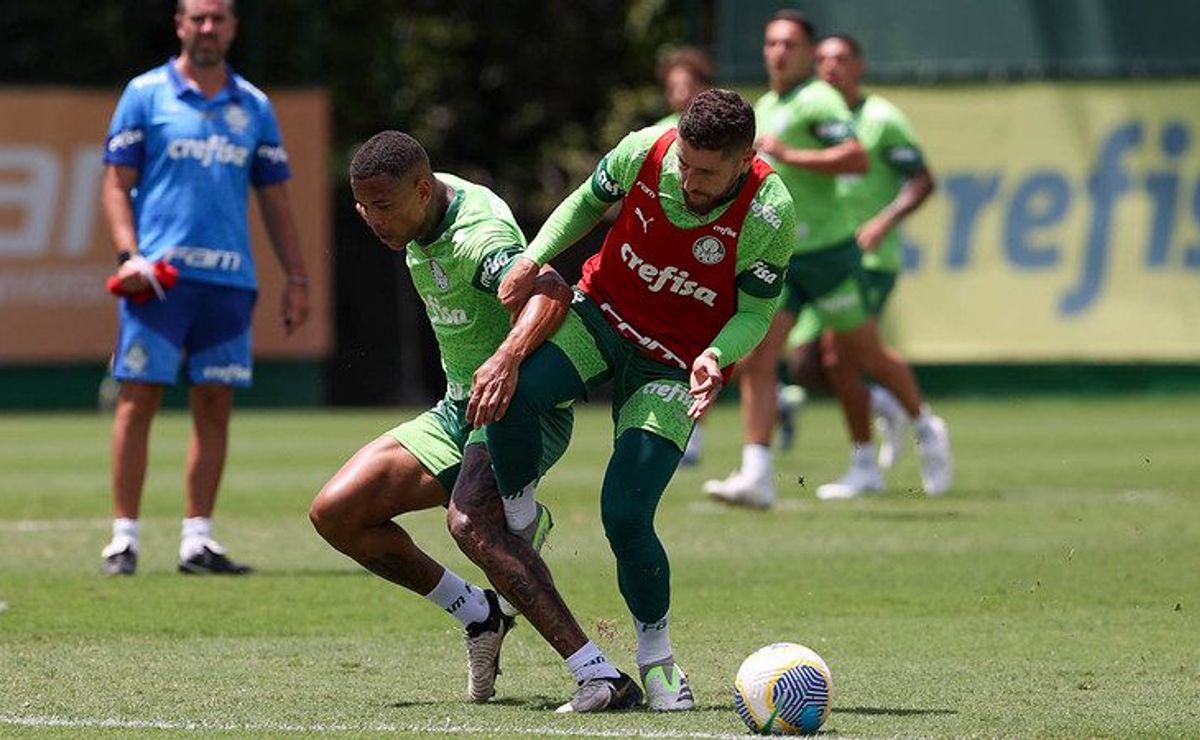 pvc revela que santos quer contratar jogador importante de abel ferreira no palmeiras