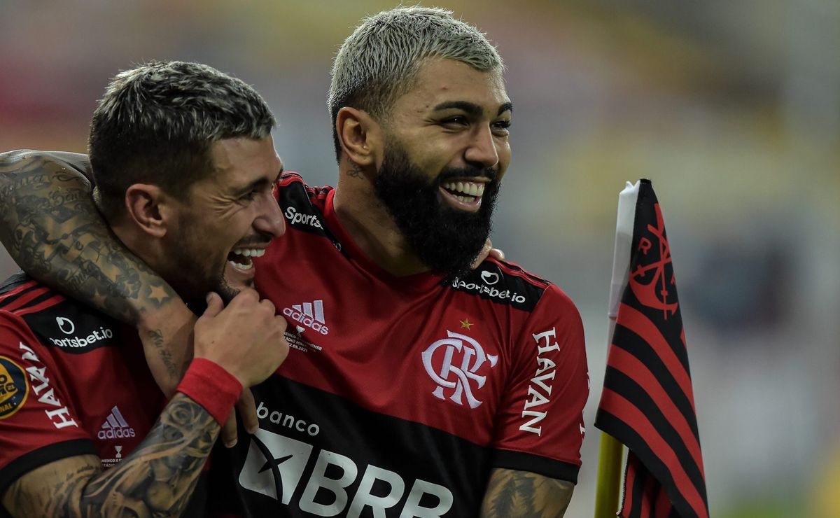 após saída de gabigol é pedido de arrascaeta, flamengo define o novo camisa 10 do mengão 