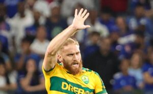 isidro pitta no flamengo pode atrapalhar planos do santos para o brasileirão 2025