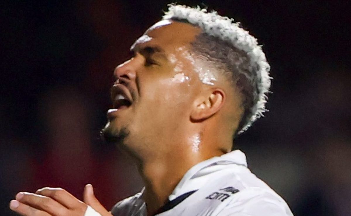 luciano 'choca' a torcida do são paulo e não garante permanência: "meu empresário está lá em cima"