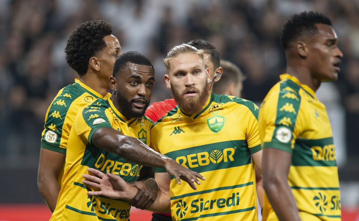 mano menezes aprova e fluminense realiza proposta por destaque isidro pitta