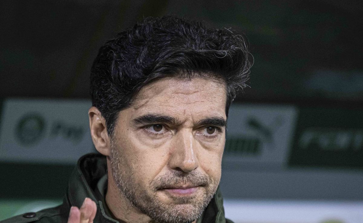 torcida do palmeiras se revolta com abel ferreira após vice no brasileirão betano: "pede demissão"