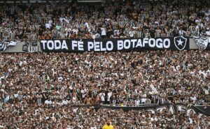 conquista do botafogo bate flamengo e fluminense em público em final da libertadores