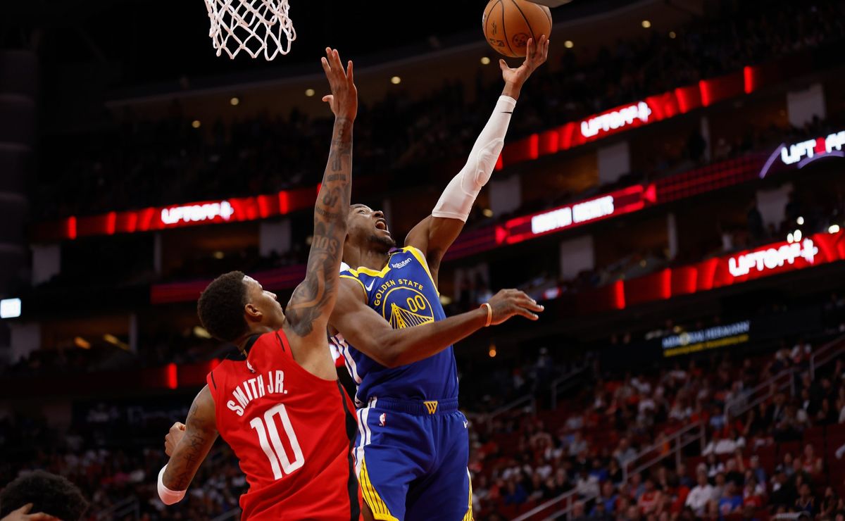 nba: rockets encaram warriors para manter série positiva