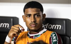 john kennedy é emprestado pelo fluminense e estará no mundial de clubes 2025