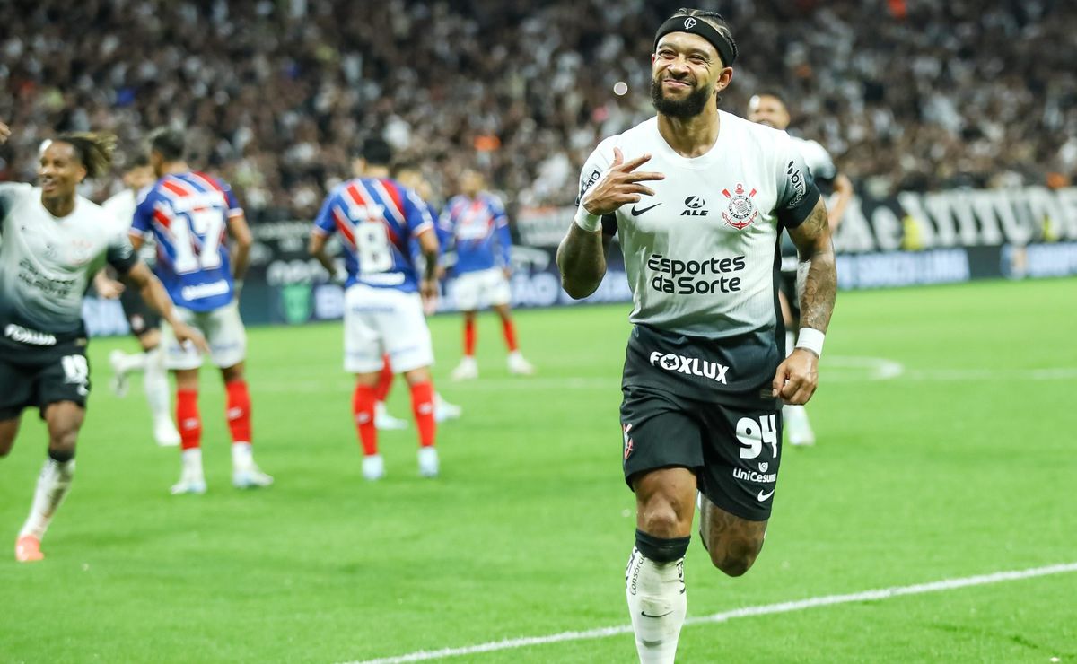 depay e yuri alberto marcam, corinthians vence o bahia e fica próximo da libertadores