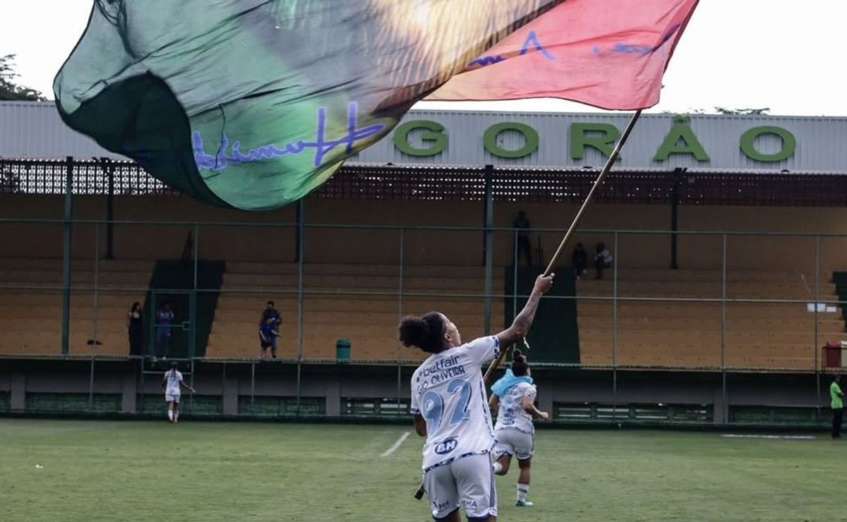 cruzeiro aposta em novo estádio para as cabulosas e torcida celebra: "isso é cabuloso!"