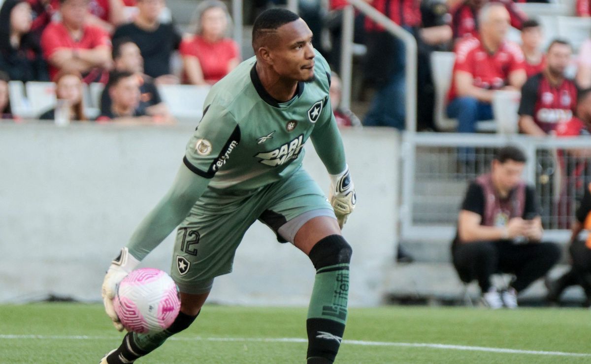 john vive emoção inesquecível após título histórico da libertadores conquistado pelo botafogo: "prometi para minha filha"
