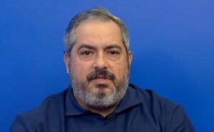 ricardinho martins traz notícia sobre novo treinador do santos e gustavo costas ganha força nos bastidores