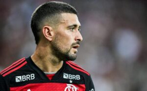 arrascaeta se posiciona sobre assumir a camisa 10 do flamengo na temporada: “É um privilégio”