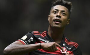 cuca se empolga com bruno henrique no atlético mg, mas contratação não deve acontecer