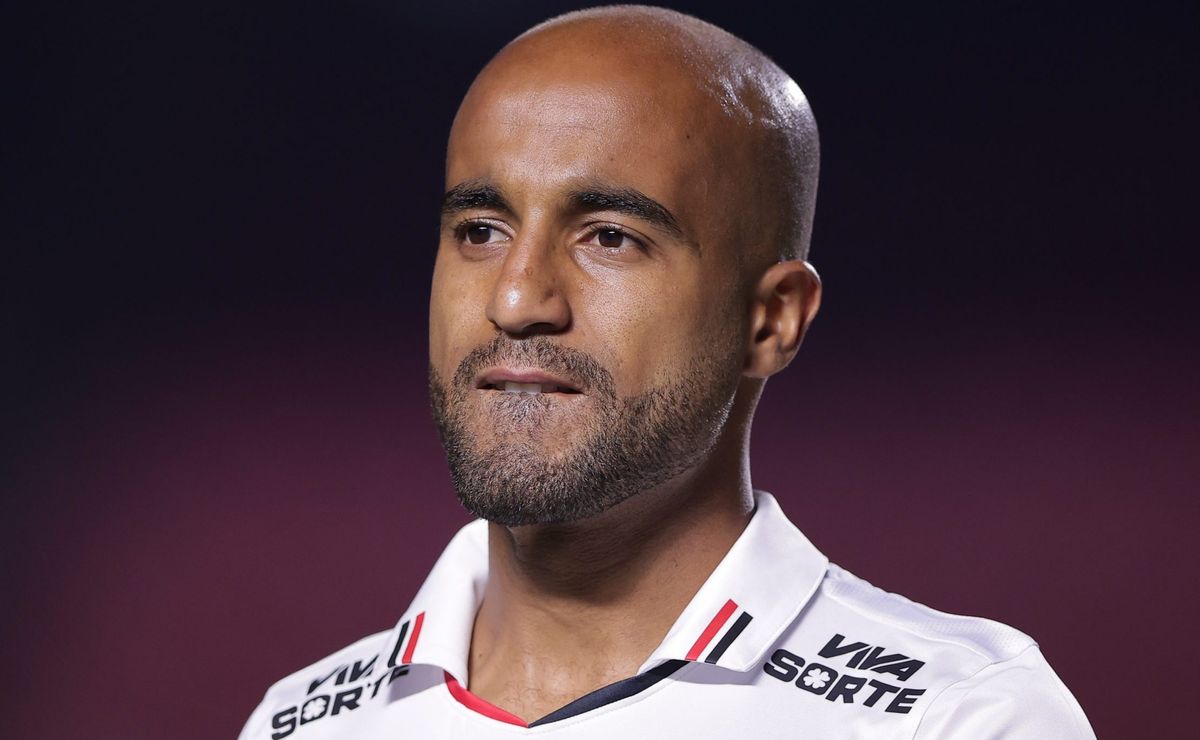 lucas moura é sincero demais em palmeiras x spfc na pré temporada: "queria jogar estreia do paulistão"