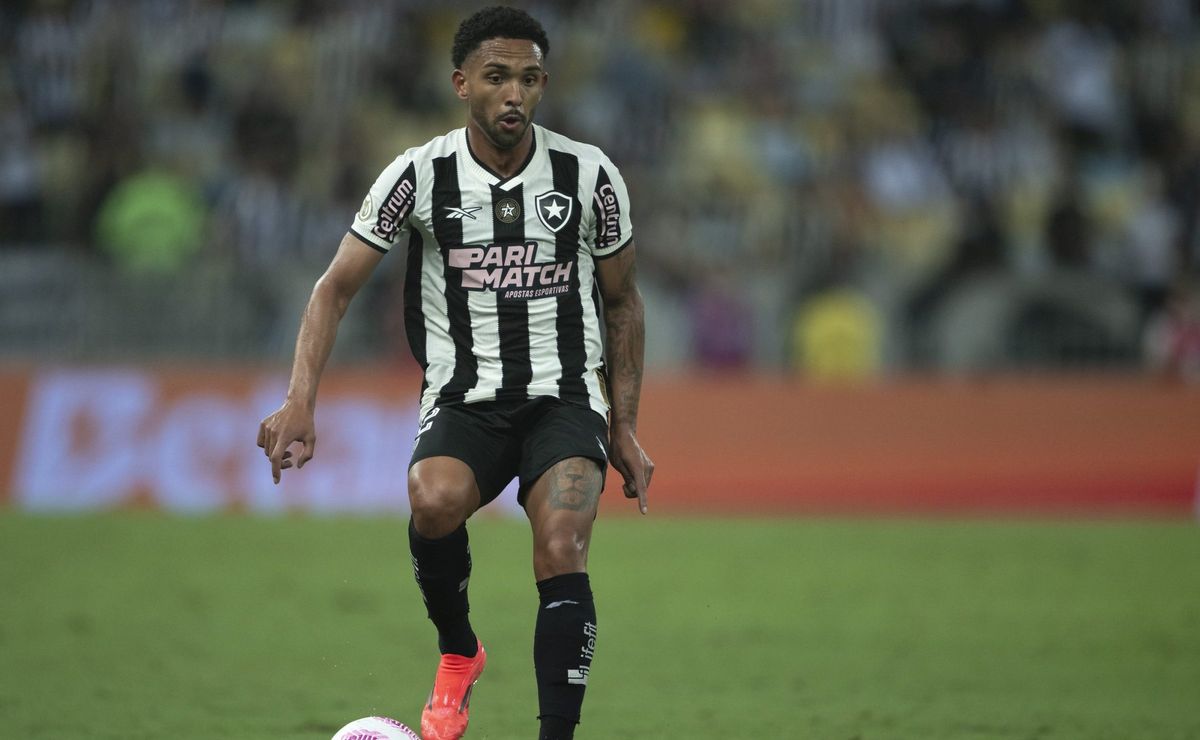 vitinho celebra título da libertadores com o botafogo e projeta mais conquistas em 2025 