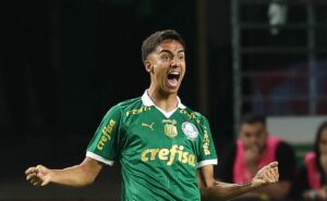 palmeiras só liberou vítor reis ao city após time inglês ter aumentado a proposta de € 35 para € 37 milhões