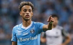 bitello ganha força no palmeiras e leila pereira prepara "chapéu" no botafogo de textor