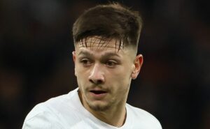 emiliano díaz expõe sobre momento delicado que rodrigo garro vem passando nos bastidores do corinthians