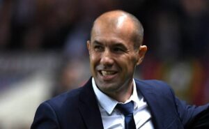 leonardo jardim deve montar cruzeiro mais agressivo e manter ideia de posse de bola