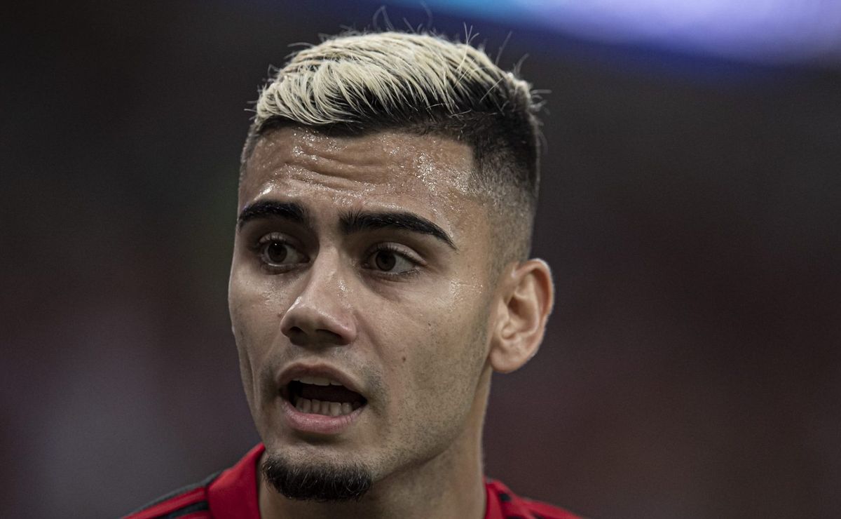 palmeiras insiste por andreas pereira, mas busca plano b e faz contato com evander