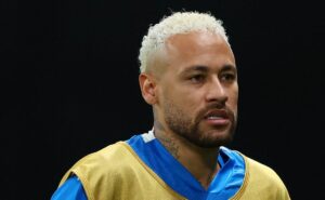 neymar não causa influência e danilo escolhe o flamengo ao invés do santos